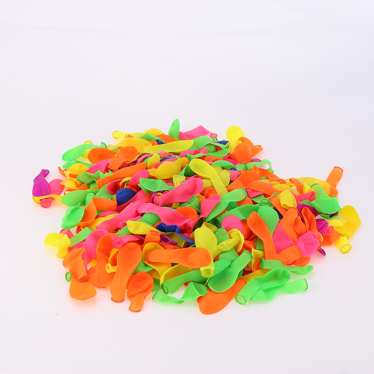 Water Balloon Set - 1000 шт. водных шариков с ручным